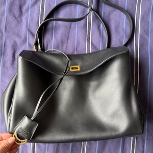 Elegant Black Leather Handbag